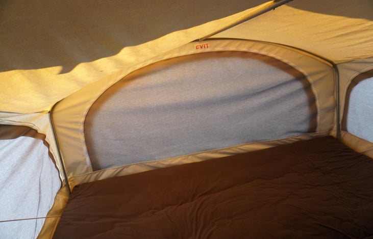 Rear pop out bed