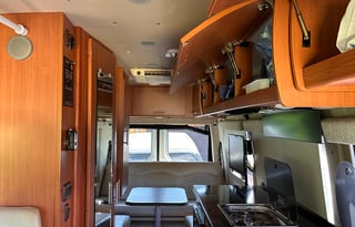 2012 Winnebago Era 70X