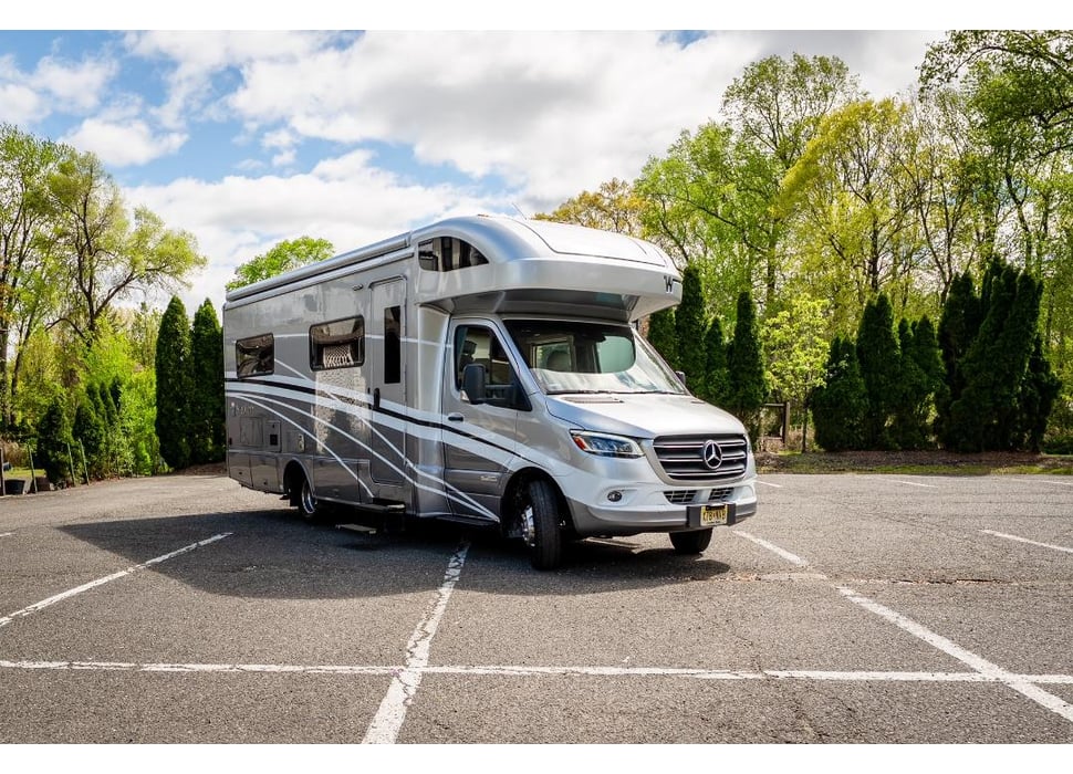 Class C Motor Home rentals in Jersey City