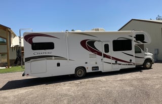 2016 Thor Motor Coach Chateau 31E Bunkhouse