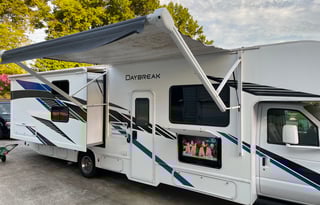 2019 Thor Daybreak 30DB Class C Super Comfortable!