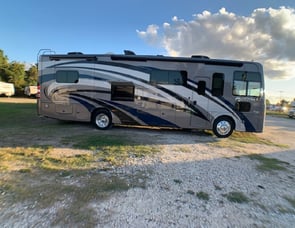 Thor Motor Coach Palazzo 33.2