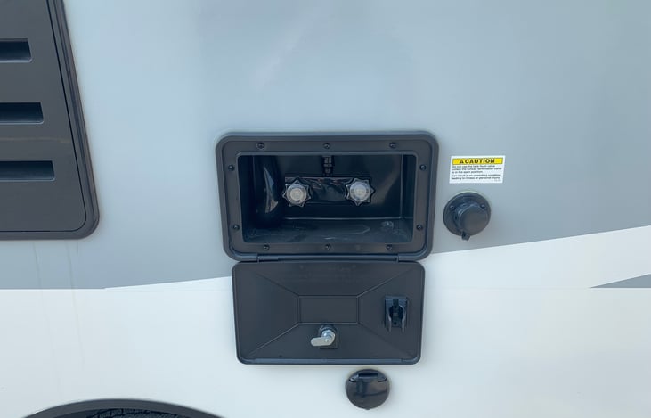 OutDoor Shower on drivers side