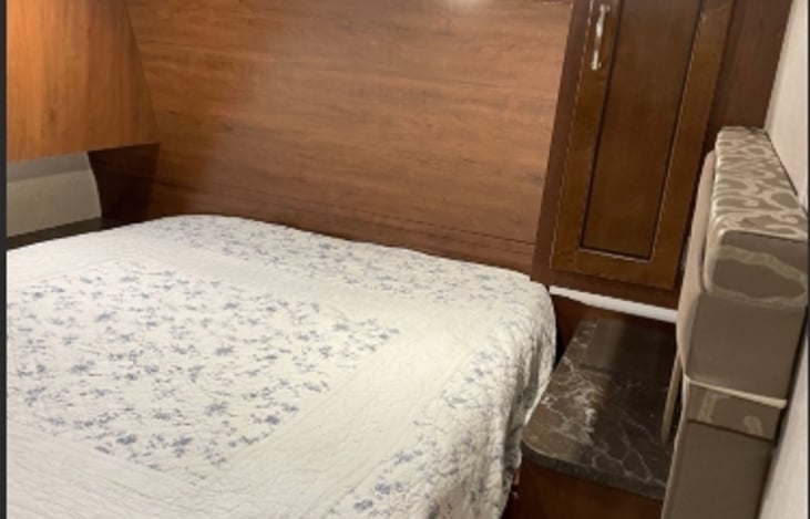 Private bedroom, with camper size full bed, plenty of storage.