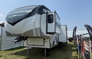 Special Labor Day Pricing!!! 5th Wheel Living