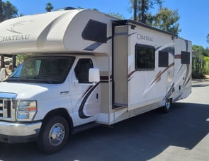 Thor Motor Coach Chateau 30D Bunkhouse