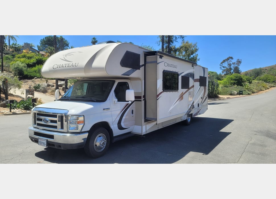 Class C Motor Home rentals in Mission Viejo
