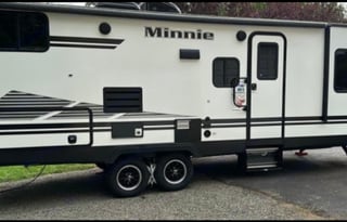 Great Family Getaway w/ Slide-Out.