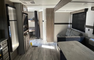 2021 CrossRoads RV Zinger Lite ZR280BH
