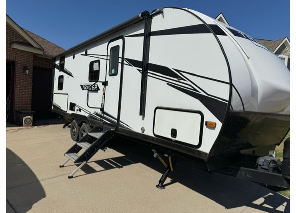 Travel Trailer rentals in Pleasant Hill