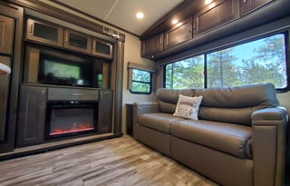 Our B E A Utiful Blue Pearl Reflection