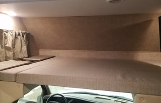 2016 Forest River Sunseeker LE 2250SLE