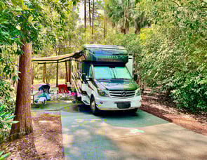 Tiffin Motorhomes Wayfarer 24 BW