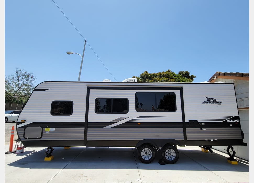 Travel Trailer rentals in Santa Clarita