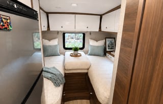 Sadie | Mercedes Sprinter RV Sleeps 4