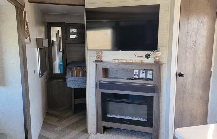 43" TCL Roku TV | Electric Fireplace | Soundbar