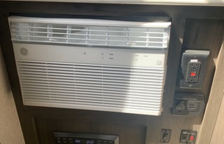 2020 Coachmen 12.0TD XL Express- Jeeps and SUVs