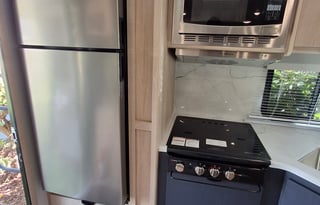 2023 Winnebago Minnie Winnie 2529RG