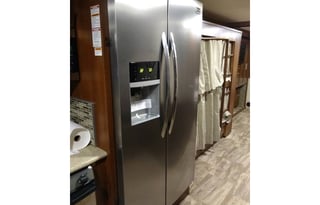 2016 Forest River Georgetown 364TS with 2 full baths!