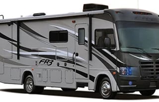 Pet/festival friendly RV WITH washer/dryer!!!