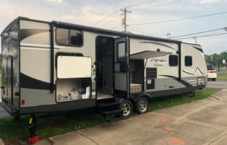 GreySea - 2021 Coachmen RV Apex Ultra-Lite 284BHSS