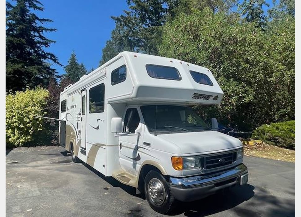 Class C Motor Home rentals in Sweet Home