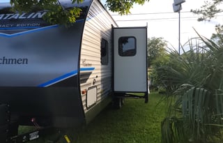 Spectacular and Super Comfortable Travel Trailer