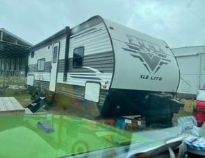 Palomino Puma XLE Lite 25BHSC