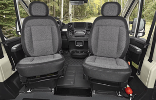 2022 Winnebago Solis 59P