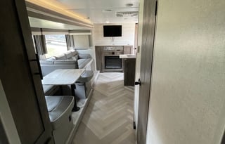 2021 Forest River RV Wildwood X-Lite 273QBXL