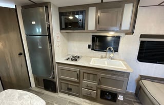 2022 Gulf Stream RV Gulf Stream Enlighten 19BH