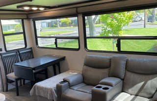 2021 CrossRoads RV Cameo CE3961MB