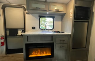 2024 Dutchmen RV Coleman Lantern LT Series 17B
