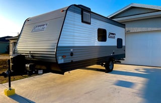 2022 Dutchmen RV Coleman Lantern LT Series 17B