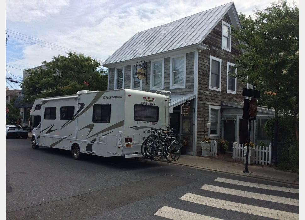 Class C Motor Home rentals in New Paltz