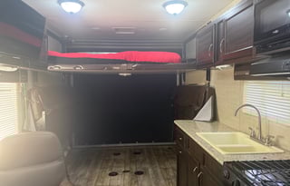2017 Pacific Coachworks Surf Side 24FSB