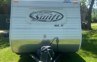 2013 Jayco Jay Flight Swift SLX– Cozy & Affordable