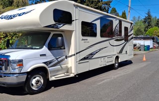 2017 Jayco Greyhawk 32 foot