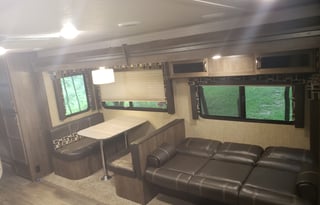 2018 Dutchmen RV Coleman Light 3015BH