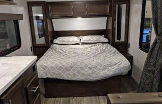 2018 Forest River RV Cherokee Grey Wolf 22MKSE