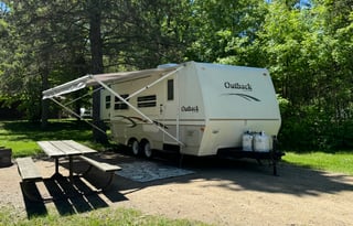 Updated Keystone Outback wBunks:Kid & Pet friendly
