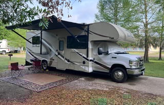 2017 Thor Motor Coach Four Winds 28Z