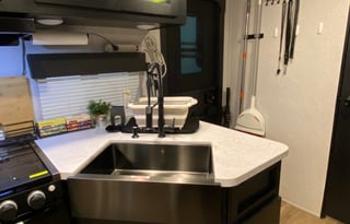 DELIVERY ONLY! 3-BUNK BEDROOM!Family Friendly!