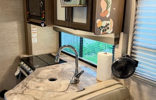 2022 Thor Motor Coach Four Winds 28Z