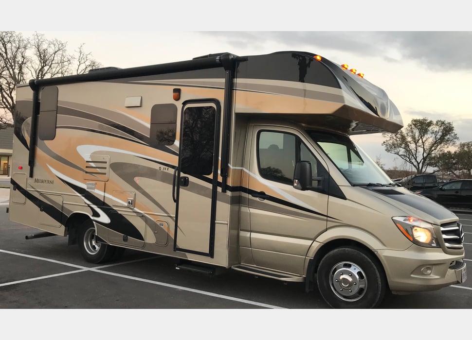 Class C Motor Home rentals in Austin