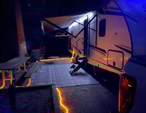 CrossRoads RV Sunset Trail SS253RB