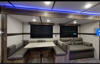 2021 CrossRoads RV Zinger Lite