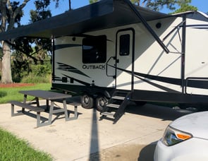 Keystone RV Outback Ultra Lite 221UMD