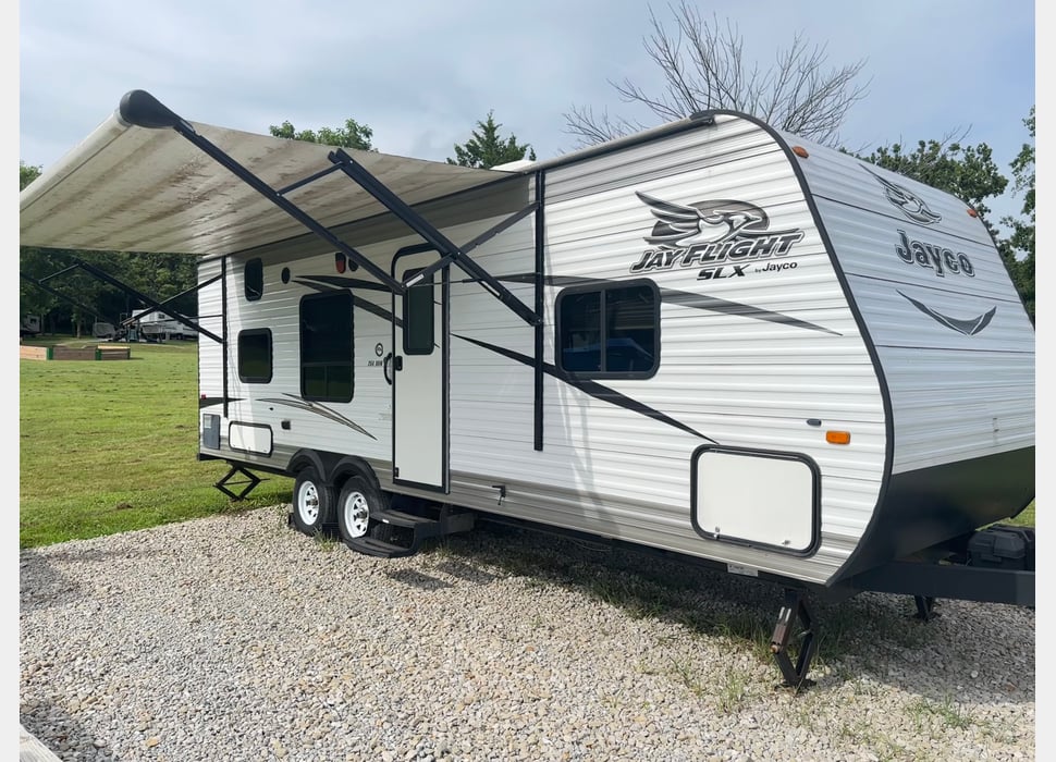 Travel Trailer rentals in Cole Camp