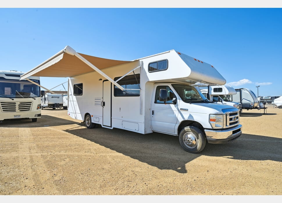 Class C Motor Home rentals in Golden